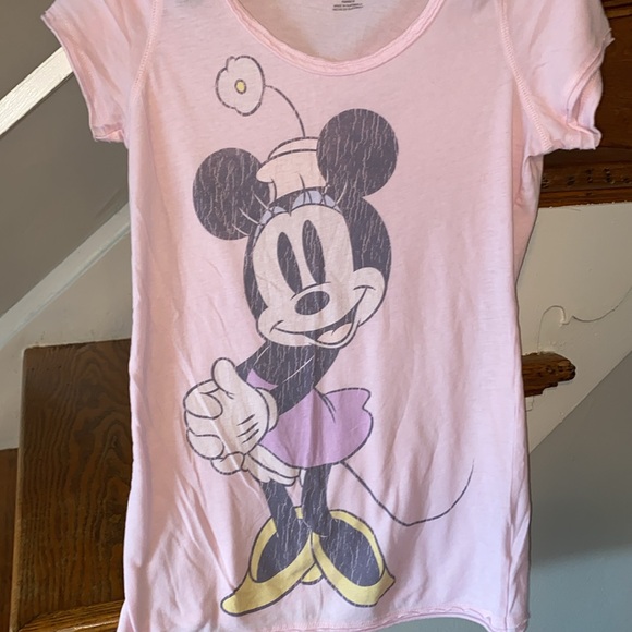 SOLD | Disney pink short sleeve shirt Minnie Mouse size Large - Picture 3 of 4